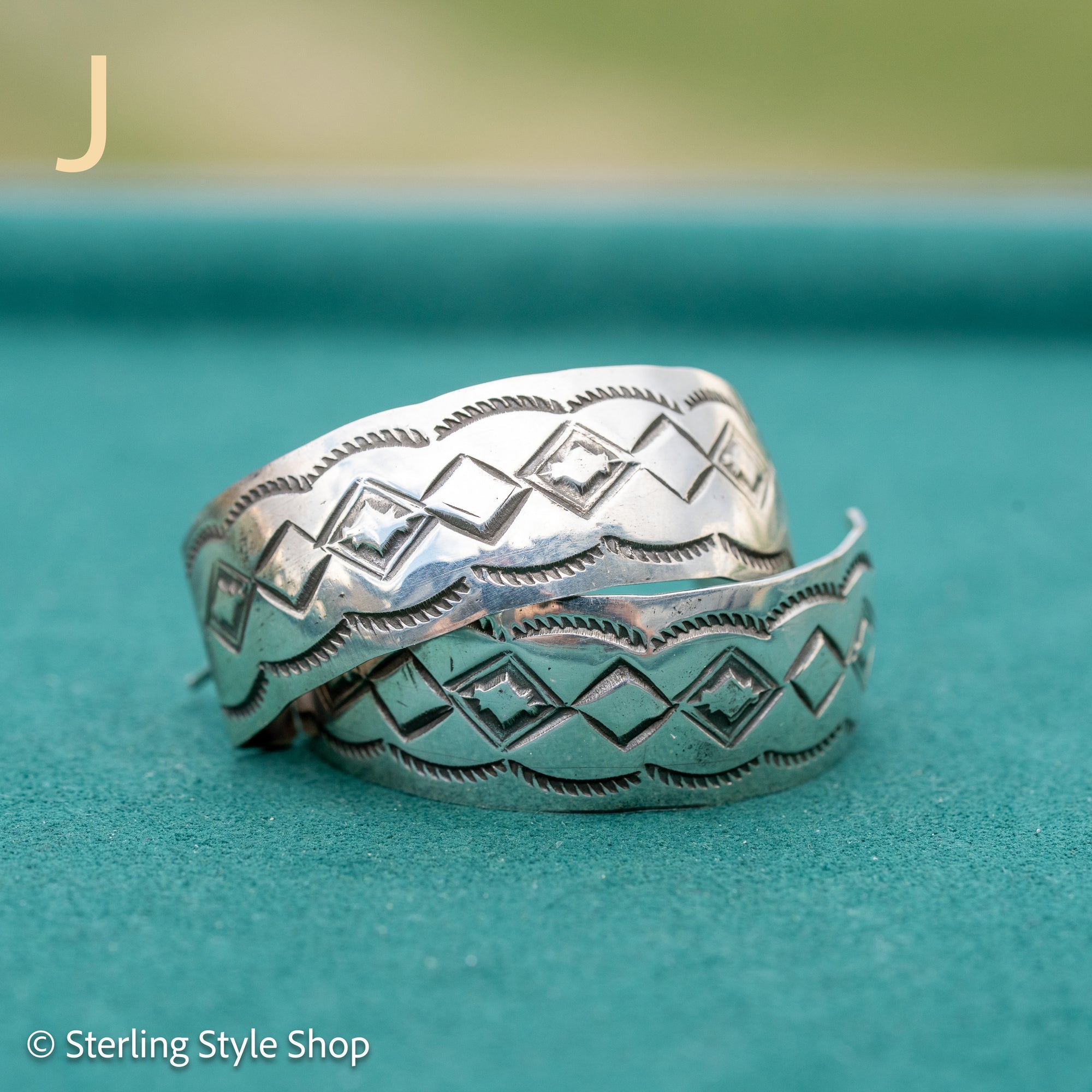 Sterling Silver Shiny Half Hoop Earrings – Chimney Butte Studio by Juan Guerrero – Navajo Screw Back Hoops