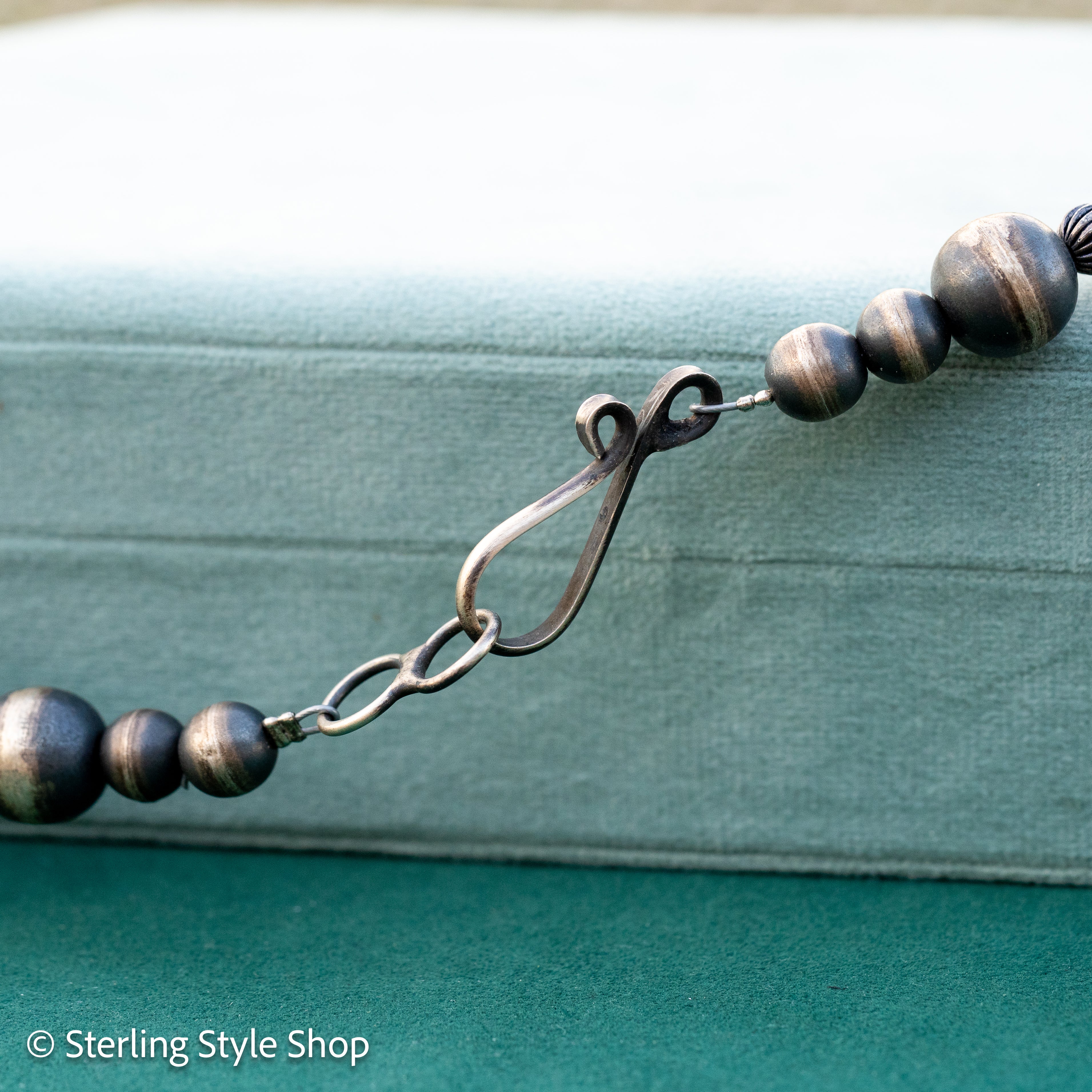 Chimney Butte Bumblebee Jasper Squash Blossom Necklace – Sand Cast