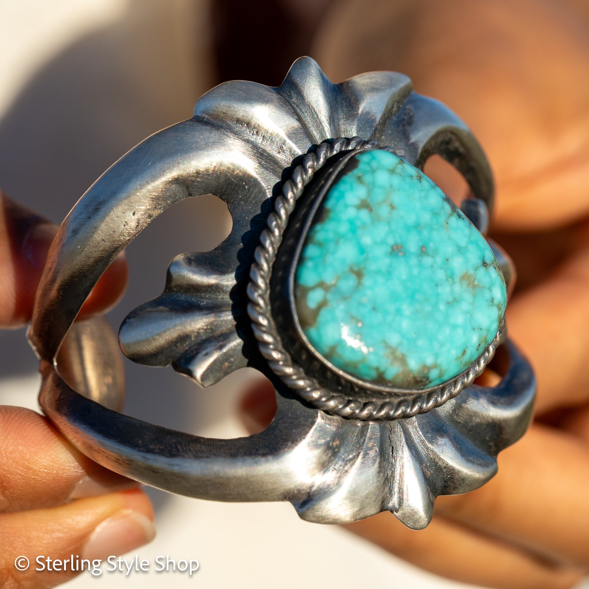 Navajo Chimney Butte Sand Cast Sterling Silver &amp; Turquoise Cuff Bracelet – Native American Jewelry