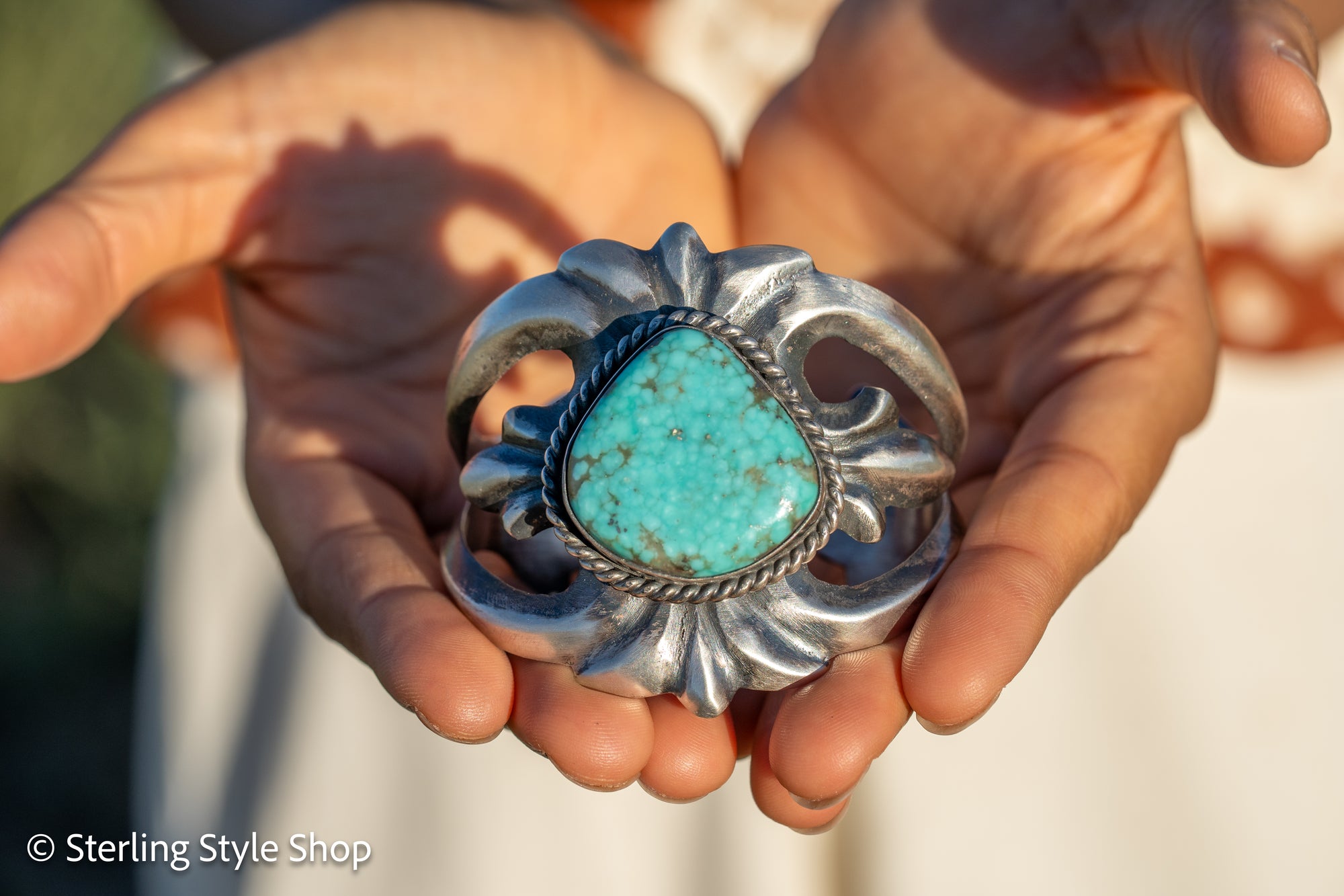 Navajo Chimney Butte Sand Cast Sterling Silver &amp; Turquoise Cuff Bracelet – Native American Jewelry