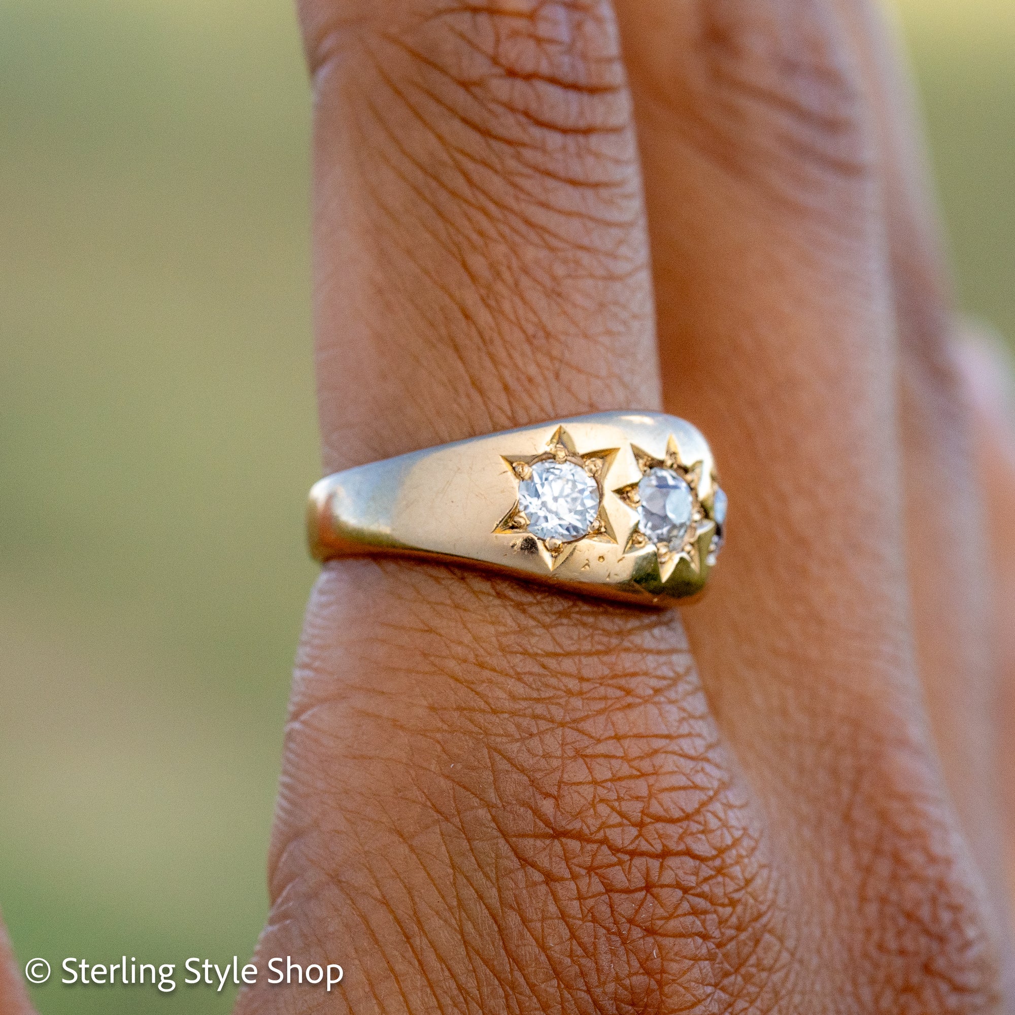 Antique 18ct Gold Celestial Ring | Star Set Old Mine Cut Diamonds | 1 Carat Total | London Hallmarked