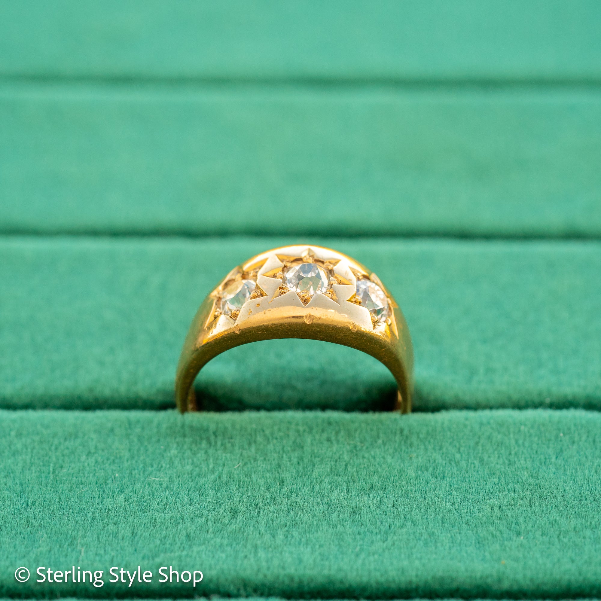 Antique 18ct Gold Celestial Ring | Star Set Old Mine Cut Diamonds | 1 Carat Total | London Hallmarked