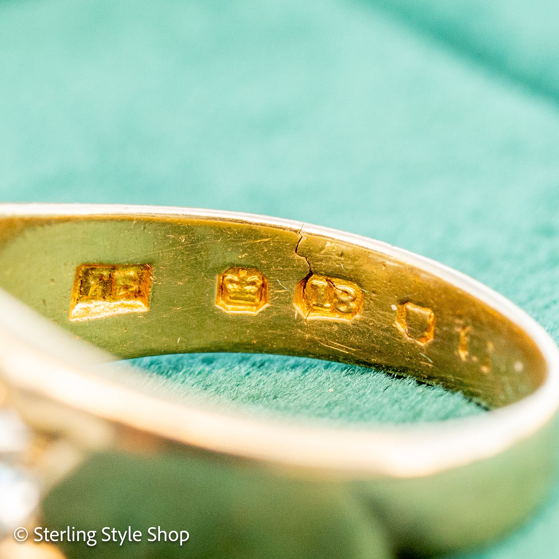 Antique 18ct Gold Celestial Ring | Star Set Old Mine Cut Diamonds | 1 Carat Total | London Hallmarked