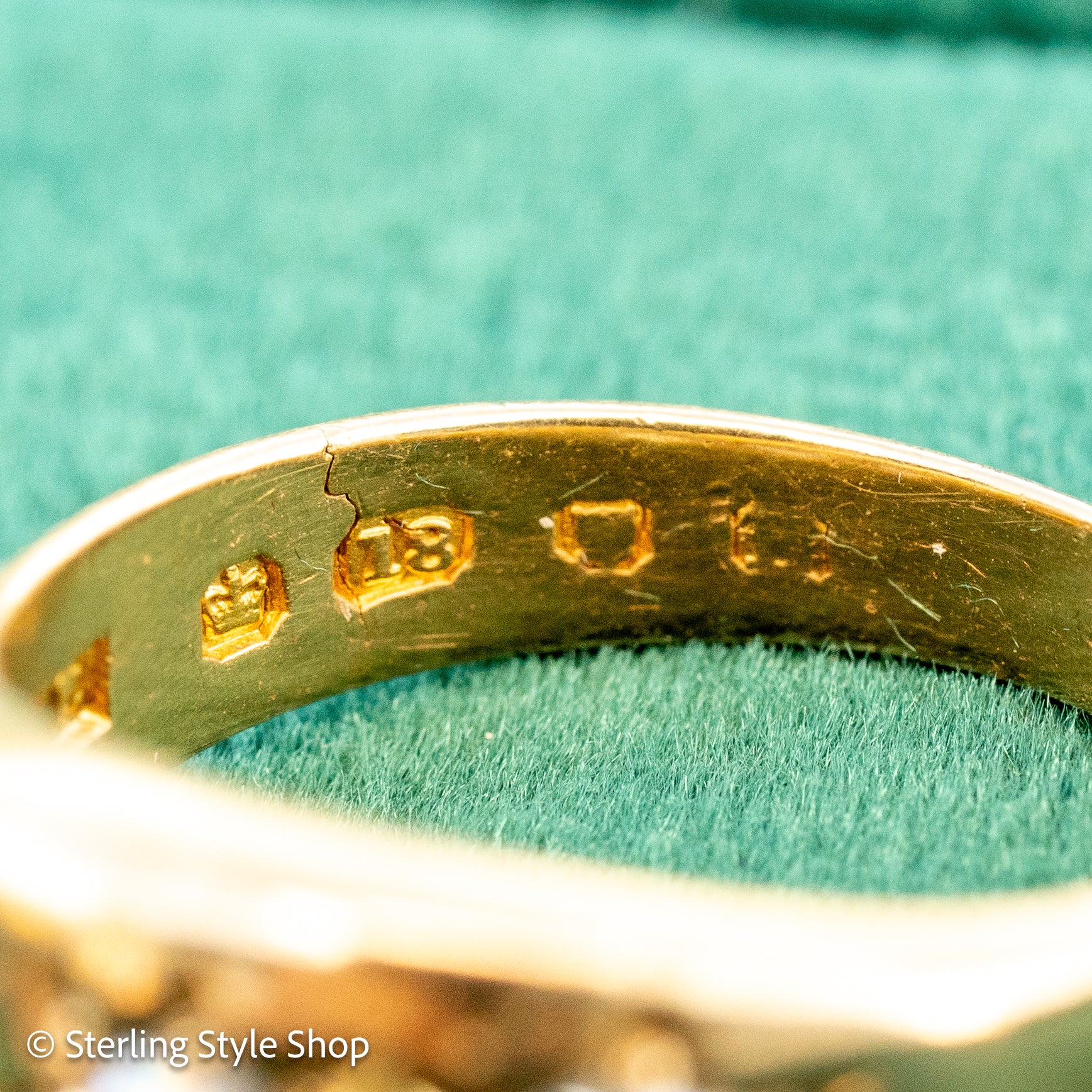 Antique 18ct Gold Celestial Ring | Star Set Old Mine Cut Diamonds | 1 Carat Total | London Hallmarked