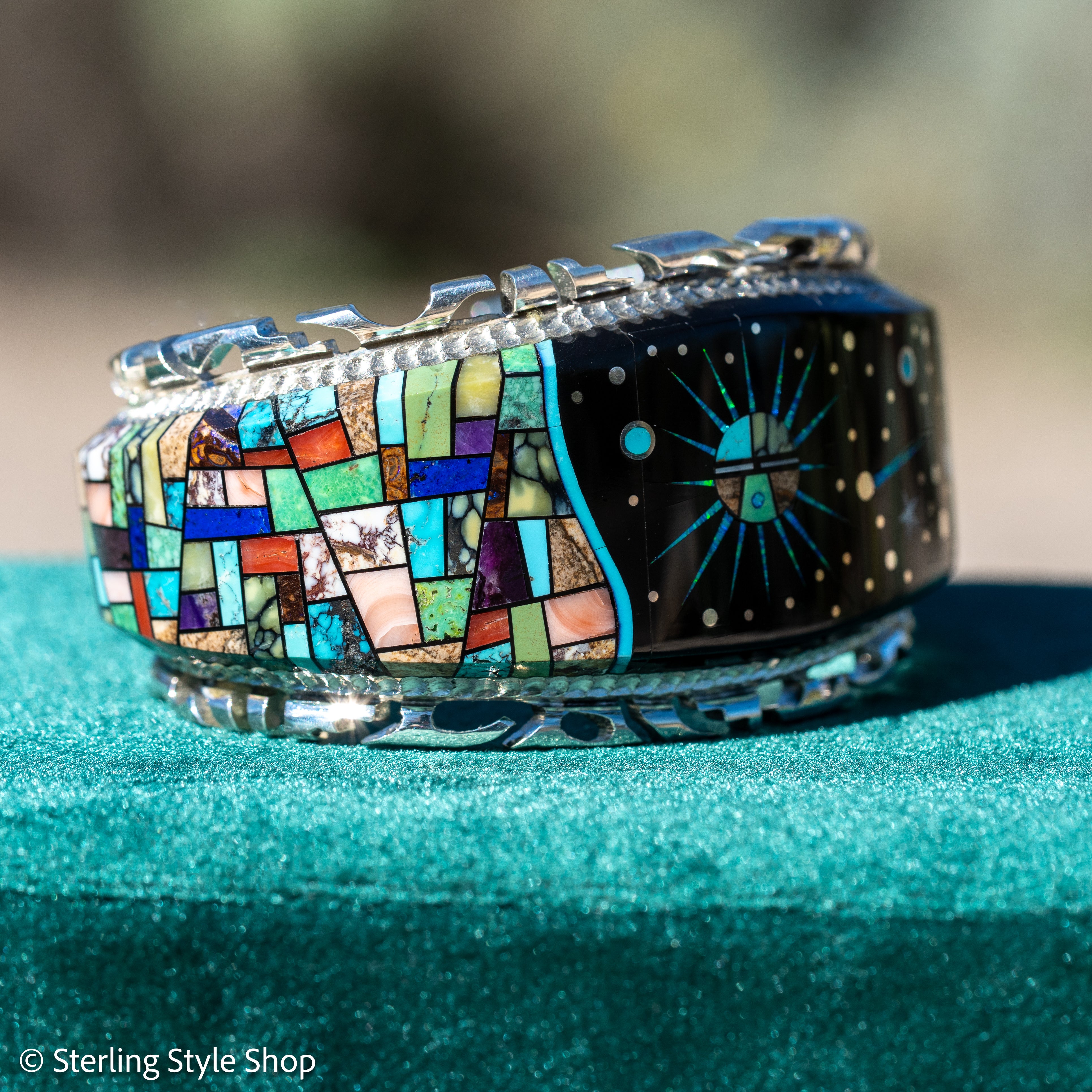 Alvin Yellowhors ブレスレットNavajo Sterling Alvin Yellowhorse Navajo Cuff Bracelet, Night Sky Inlay, Wide