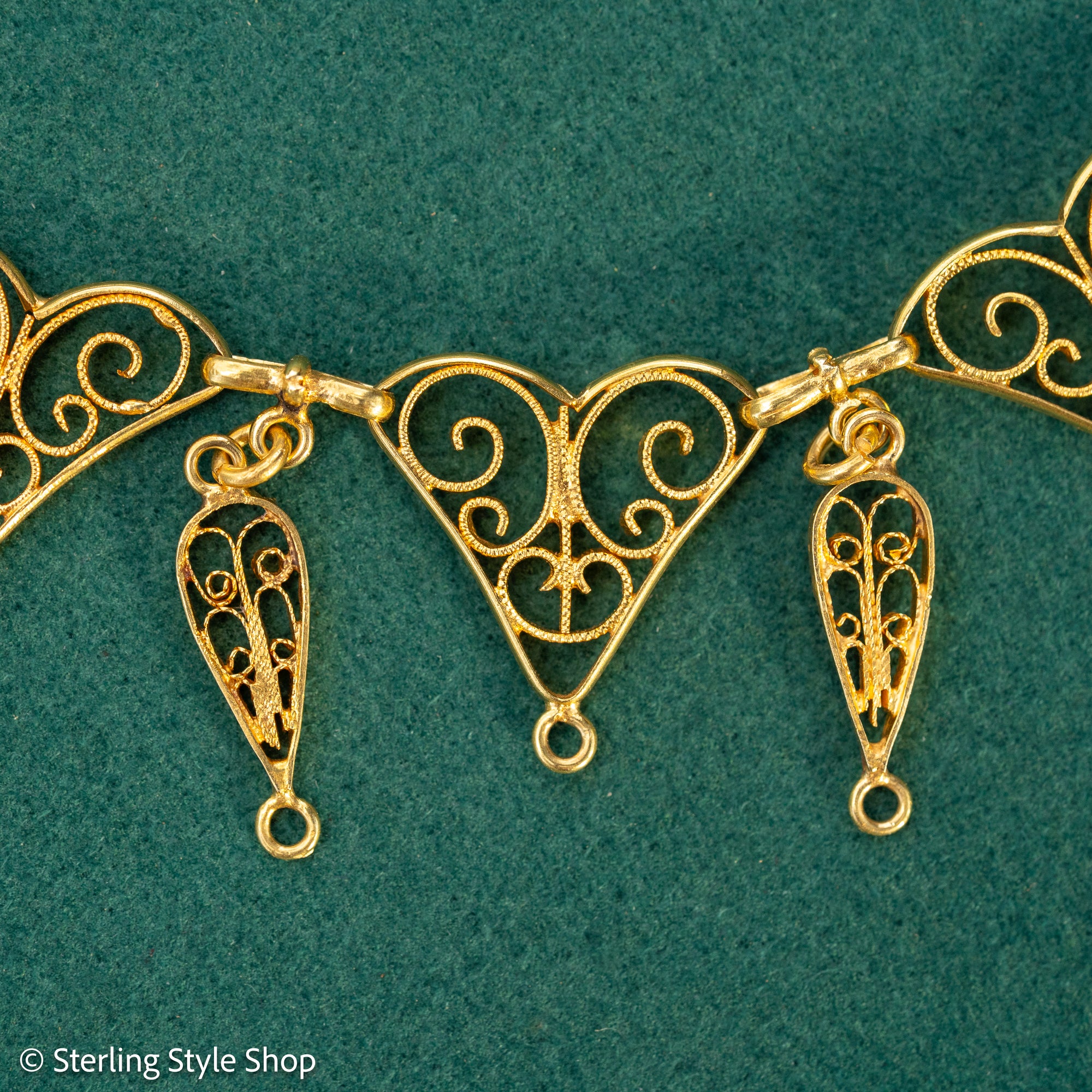 Antique French 18K Gold Filigree Necklace