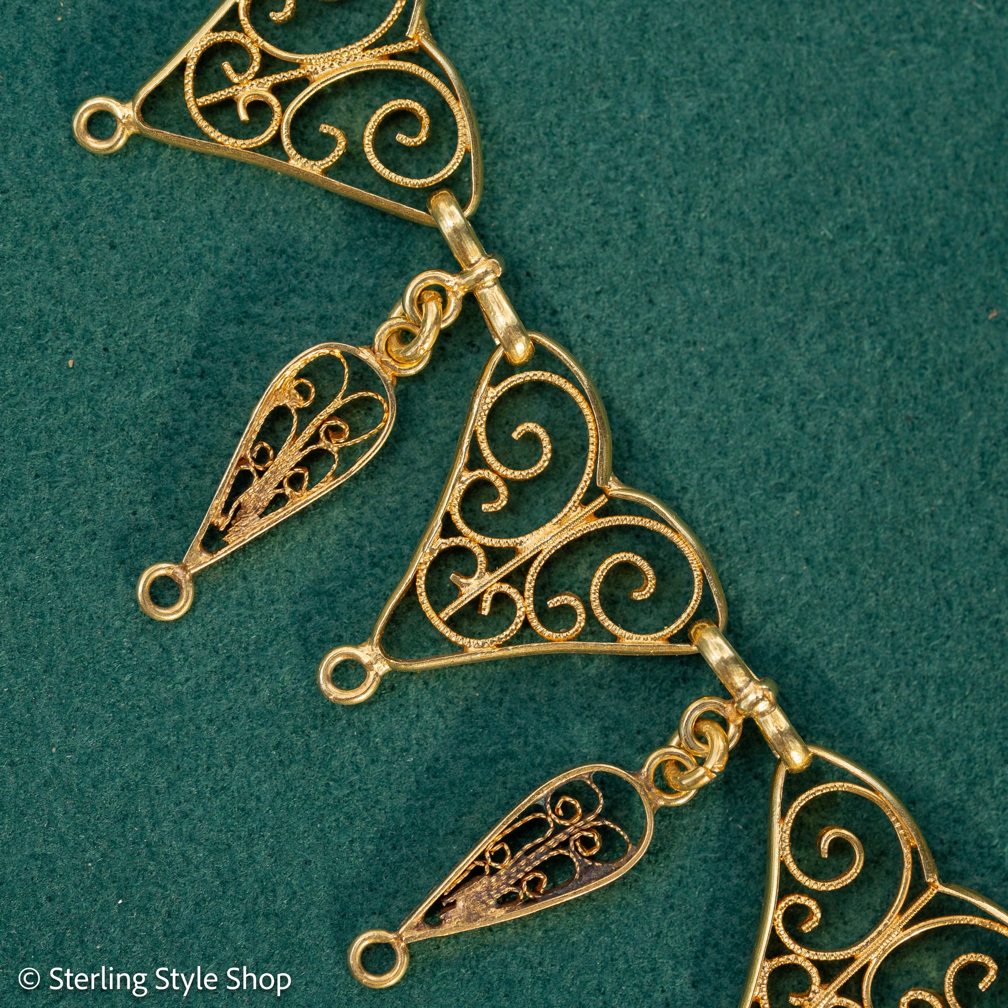 Antique French 18K Gold Filigree Necklace