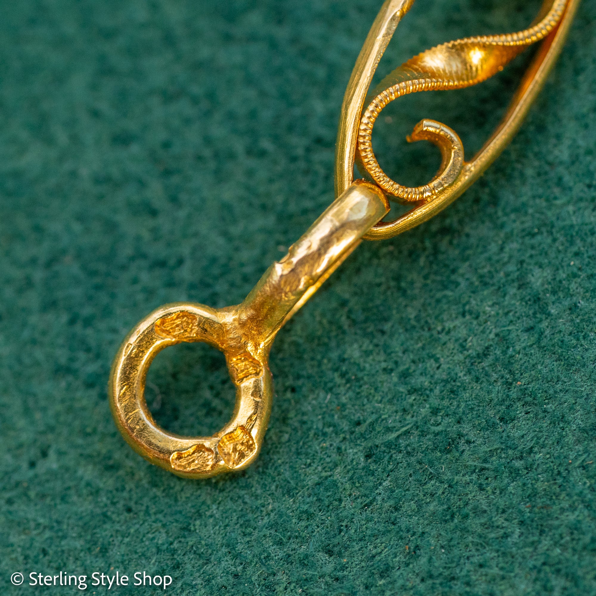 Antique French 18K Gold Filigree Necklace