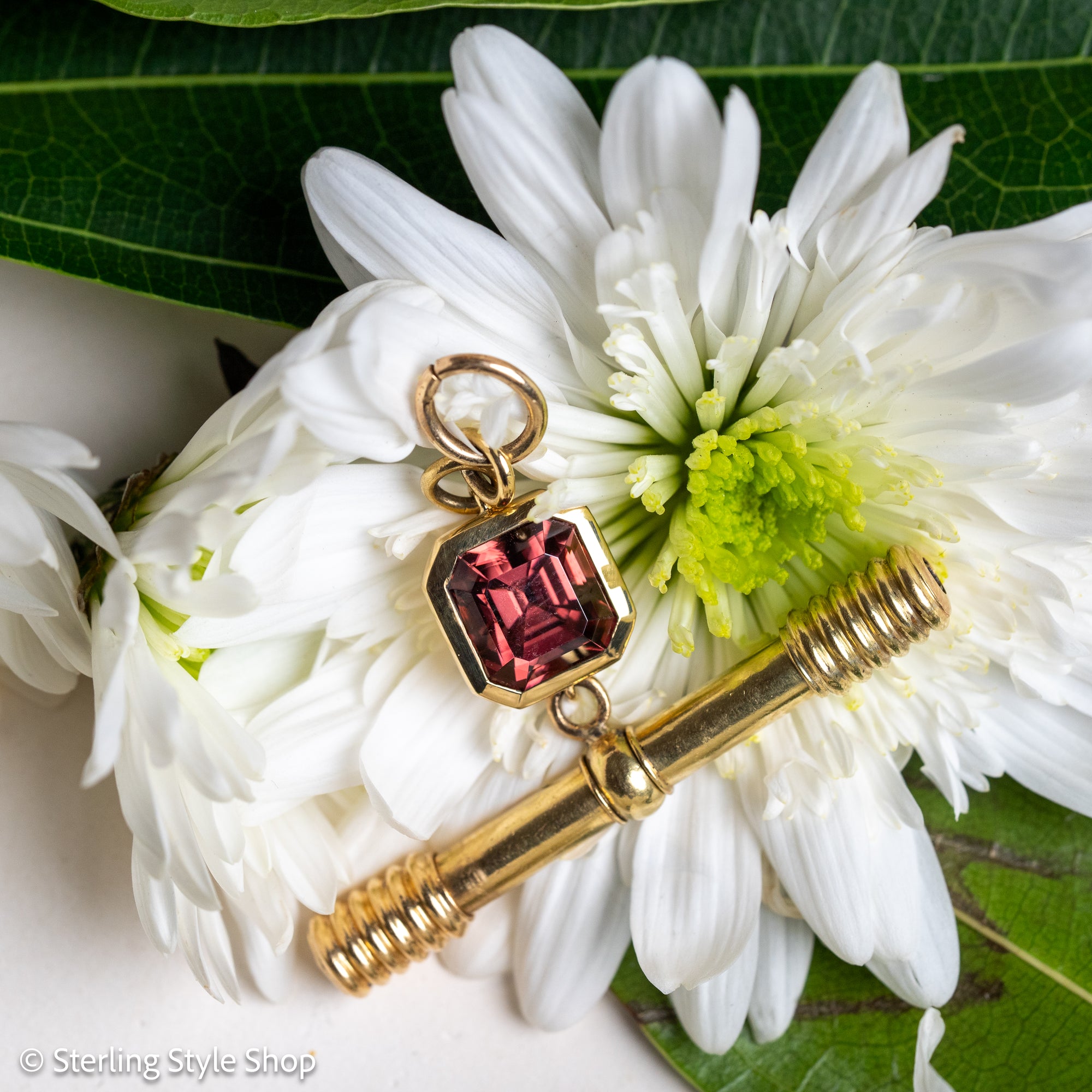 One-of-a-Kind 18 Karat Gold Antique T-Bar Pendant with 9.78 Carat Natural Zircon