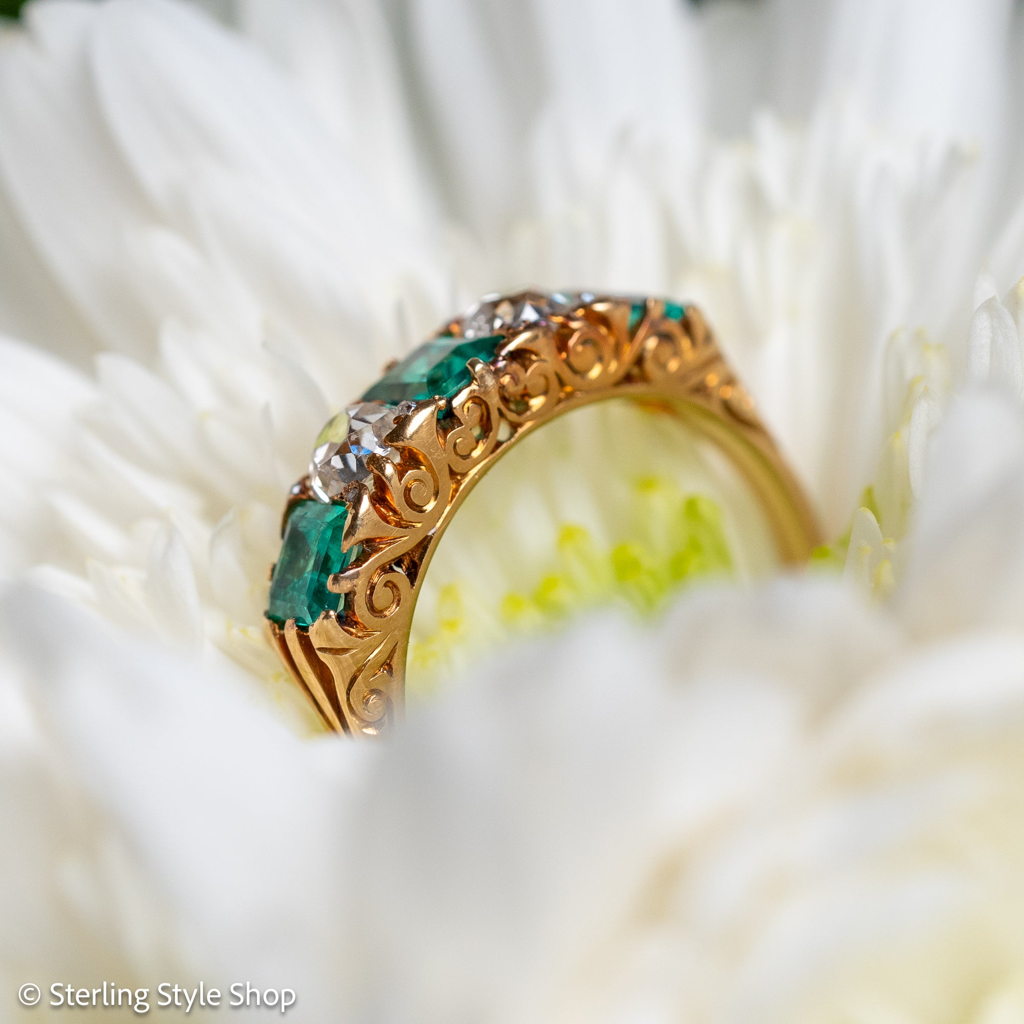 Antique Victorian Emerald Diamond Five Stone Ring, 18k Gold, GIA Colombian No Oil