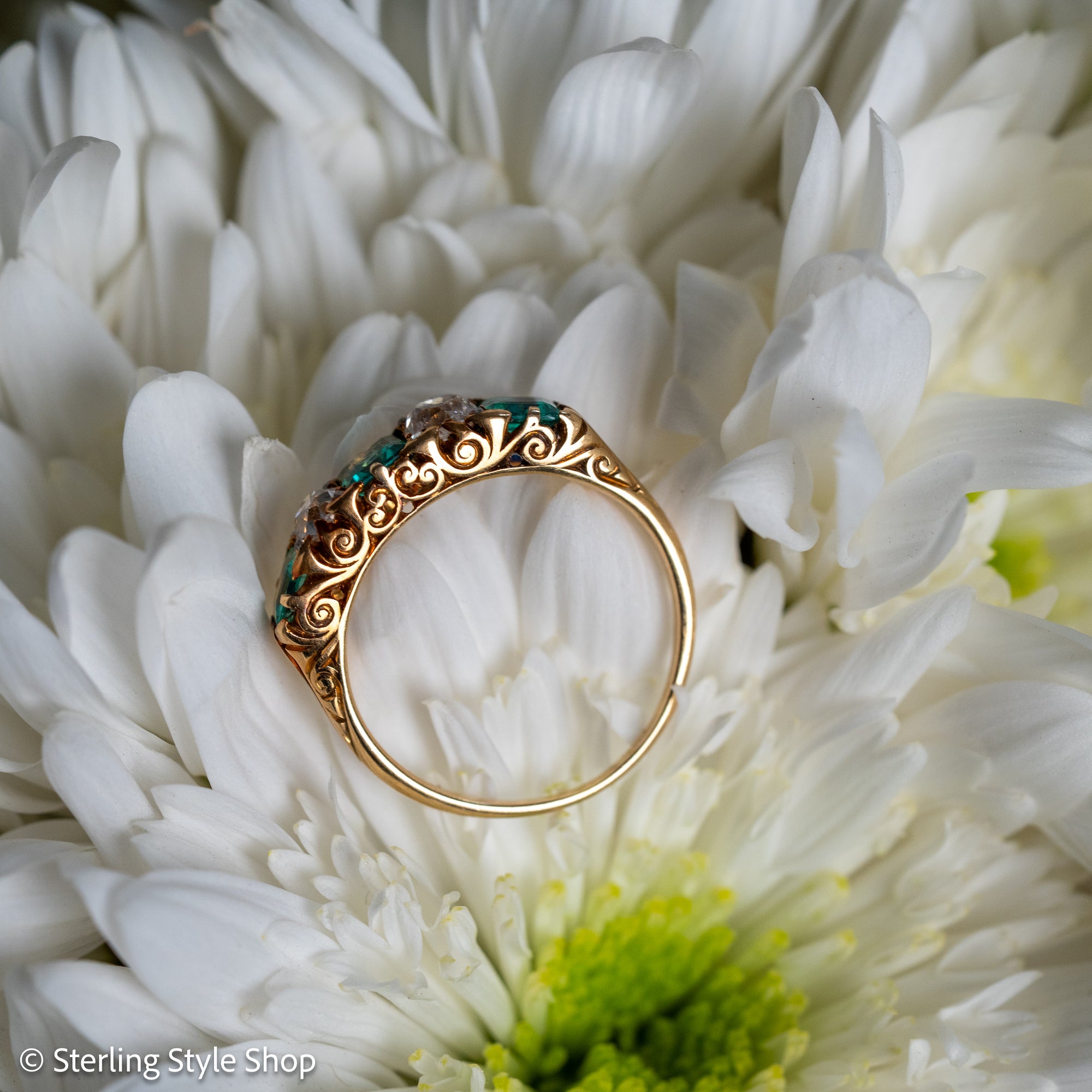Antique Victorian Emerald Diamond Five Stone Ring, 18k Gold, GIA Colombian No Oil