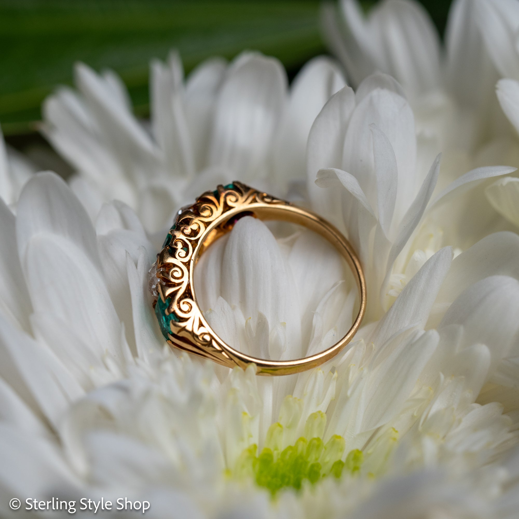 Antique Victorian Emerald Diamond Five Stone Ring, 18k Gold, GIA Colombian No Oil