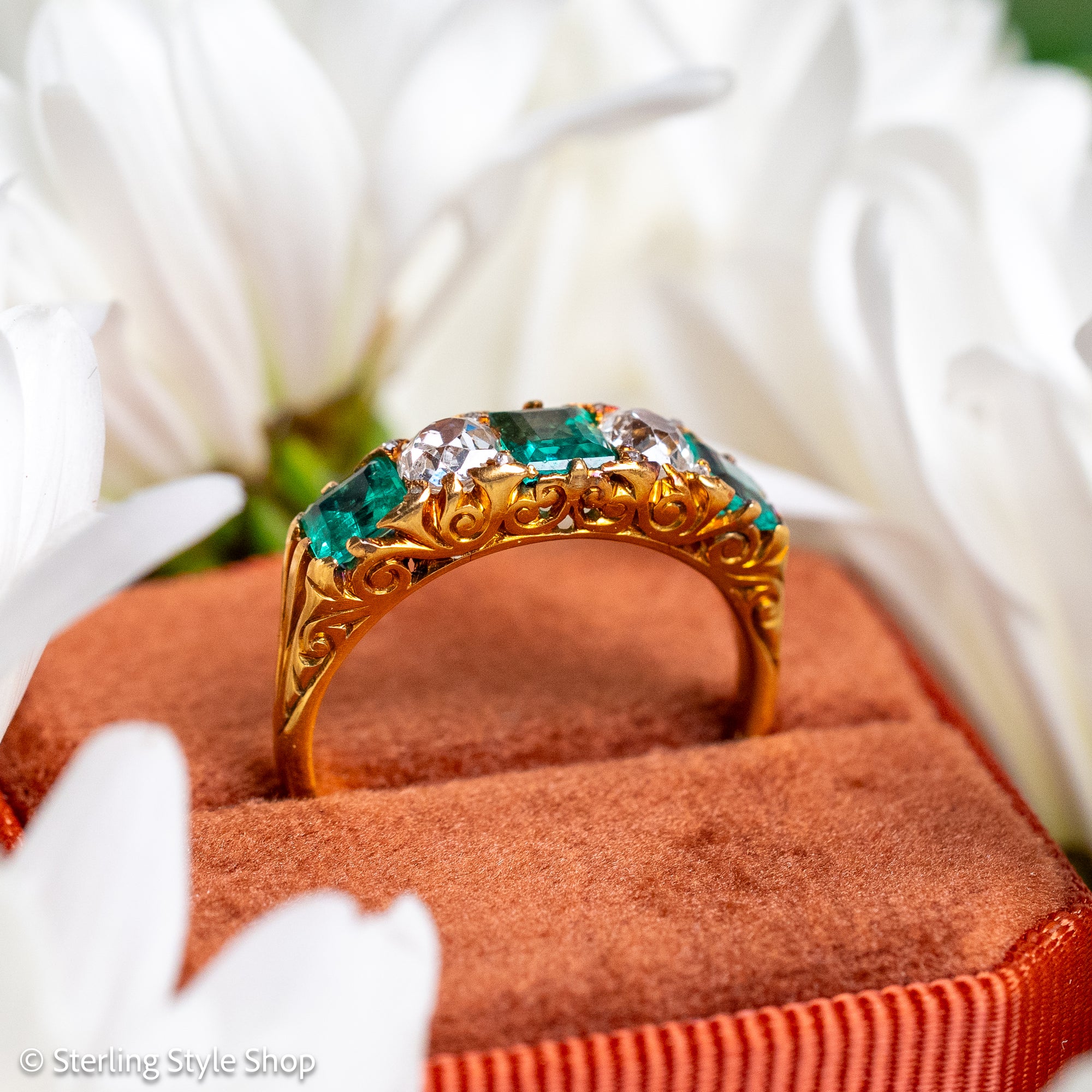 Antique Victorian Emerald Diamond Five Stone Ring, 18k Gold, GIA Colombian No Oil