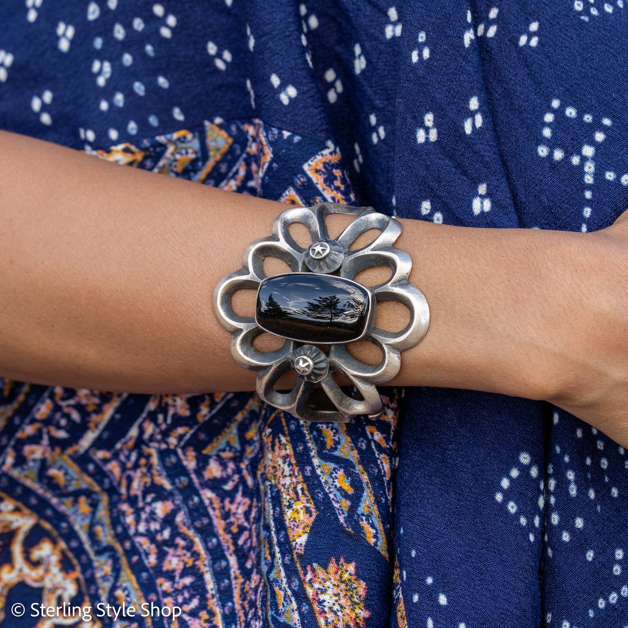 Chimney Butte Sandcast Onyx Cuff, Black Onyx, Navajo Sterling Openwork, 102g