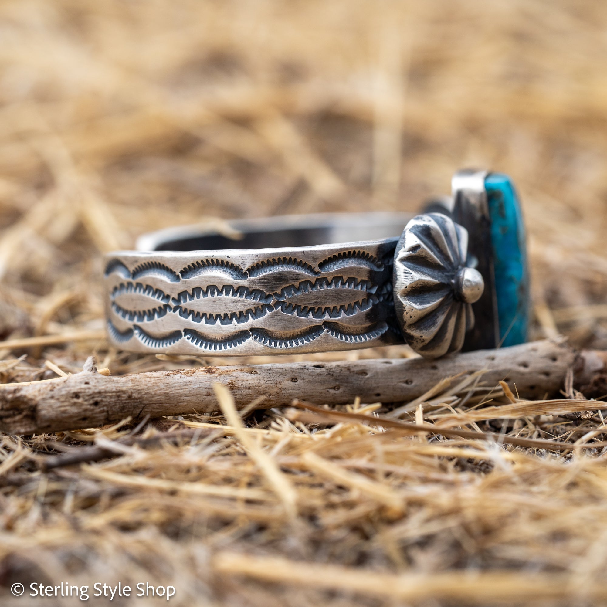 Chimney Butte Kingman Turquoise Concho Cuff, Navajo Sterling Silver, 76g