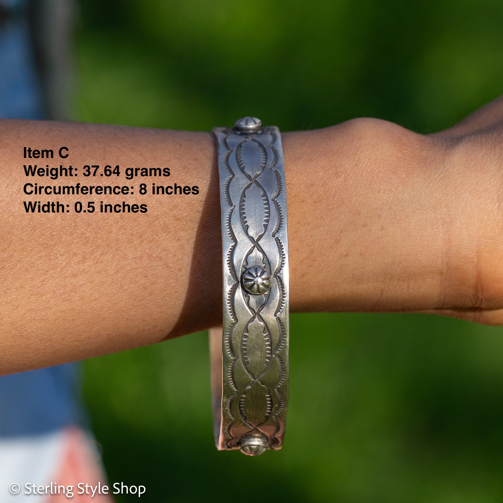 Chimney Butte Sterling Silver Wide Bangles - Stackable Southwestern Jewelry - Oxidized